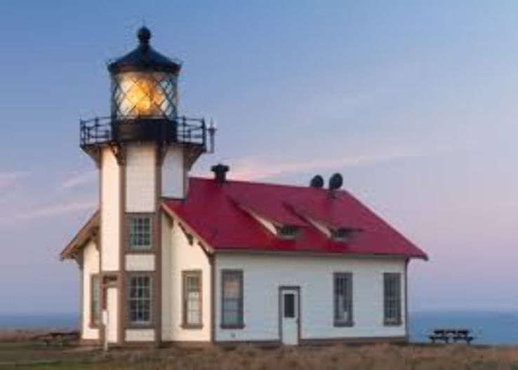 Battery Point Lighthouse and Museum Trip Packages