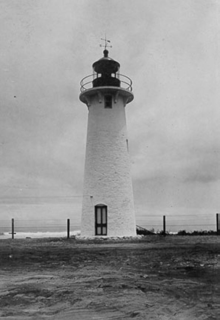 North Point Lighthouse  Trip Packages