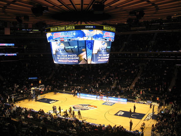 Madison Square Garden Manhattan Trip Packages