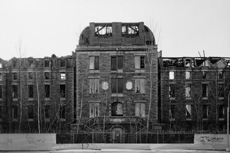 Roosevelt Island Manhattan Trip Packages