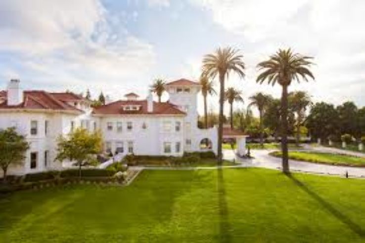 Spend The Night At Hayes Mansion Trip Packages