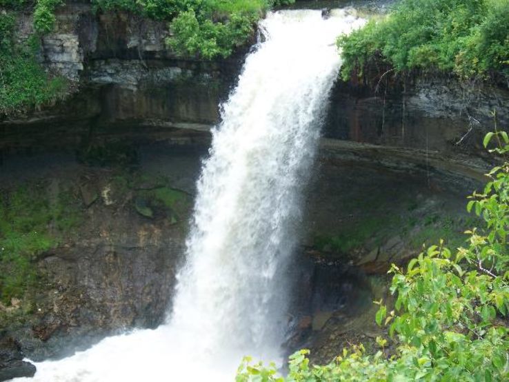 Minnehaha Regional Park Trip Packages