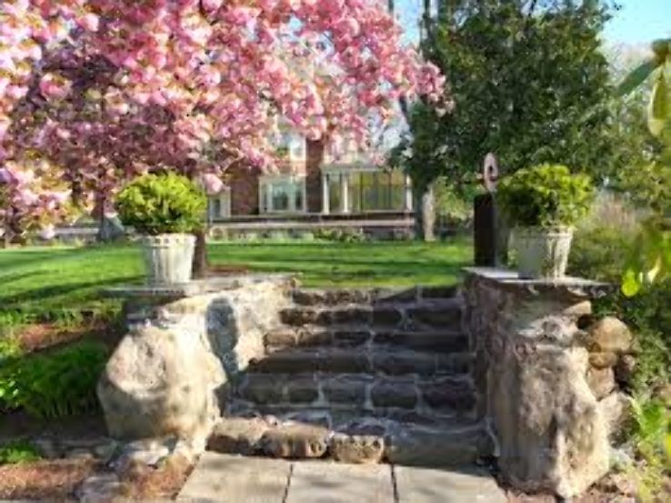 Reeves-Reed Arboretum Trip Packages