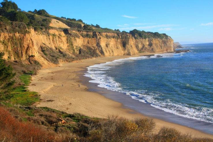 Greyhound Rock Beach Trip Packages