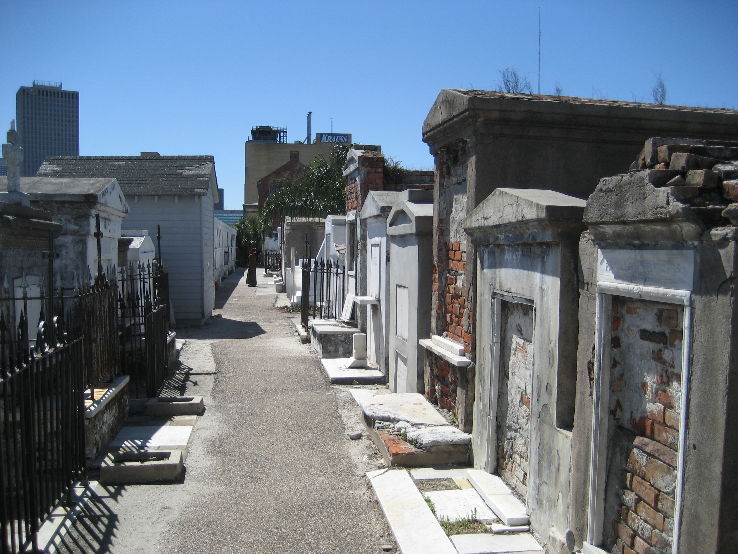 Saint Louis Cemetery Trip Packages