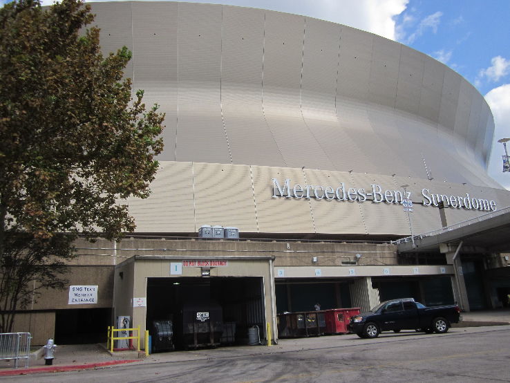 Mercedes-Benz Superdome Trip Packages