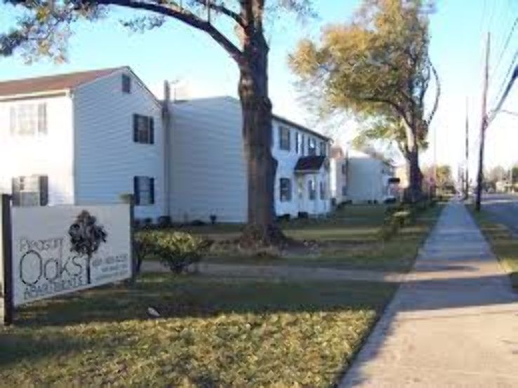 The Oaks Trip Packages