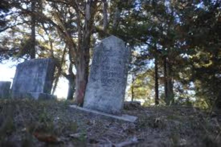 Stroll a Cemetery Trip Packages