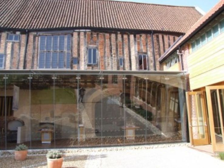 Dragon Hall  Trip Packages