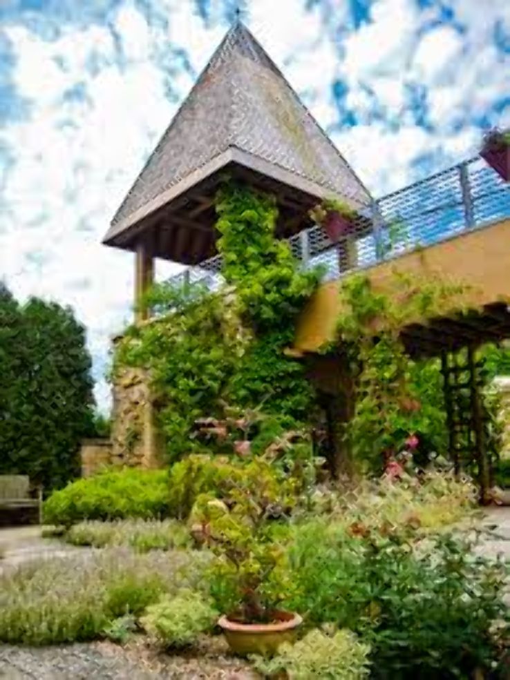 Olbrich Botanical Gardens Trip Packages