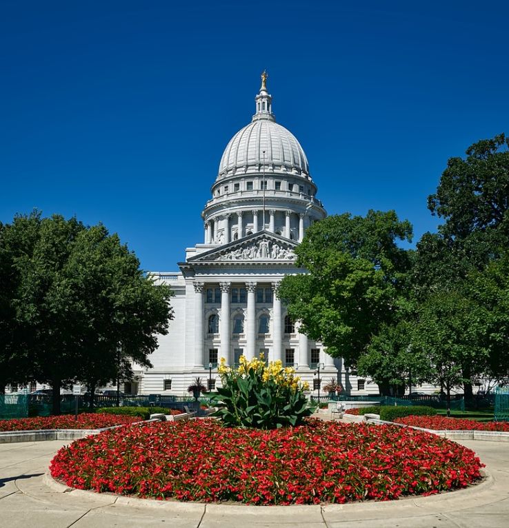 Wisconsin State Capitol Trip Packages