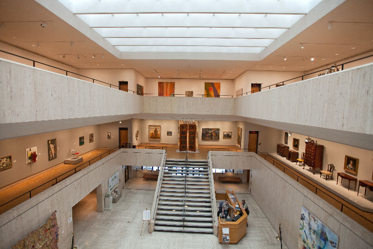 Chazen Museum of Art Trip Packages