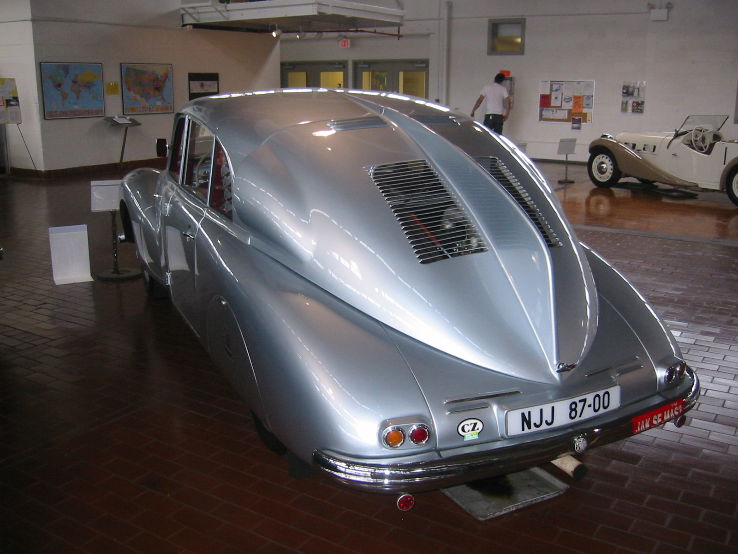 Lane Motor Museum Trip Packages