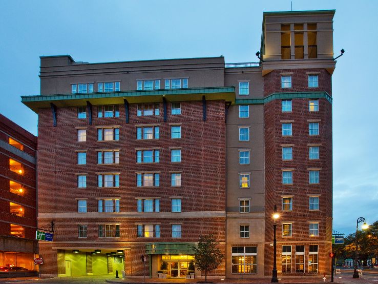 Savannah Historic District Trip Packages