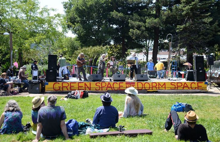 Peoples Park Trip Packages