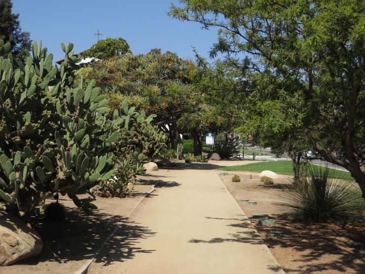 Beverly Gardens Park Trip Packages