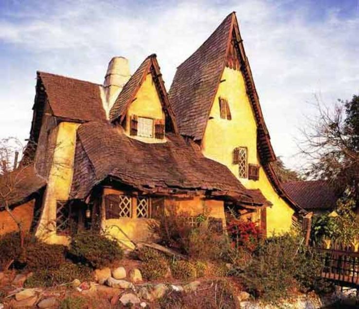 Spadena House Trip Packages