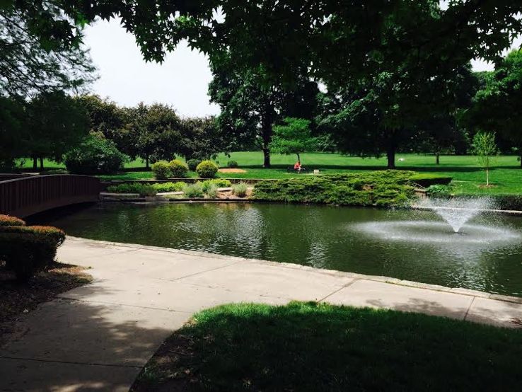 Loose Park Trip Packages