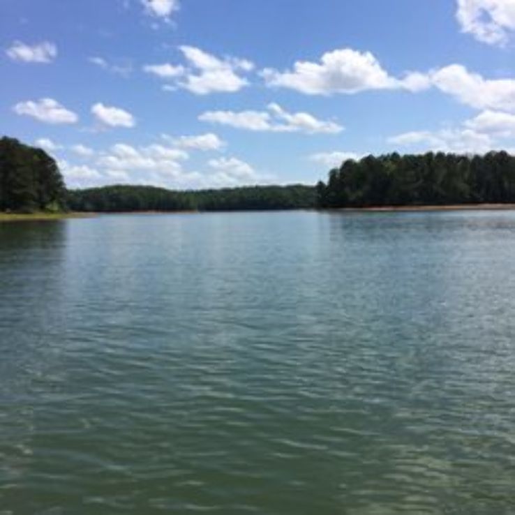 Lake Hartwell Trip Packages
