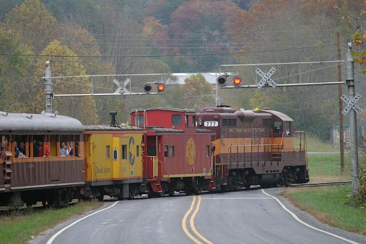 Great Smoky Mountains Railroad Trip Packages