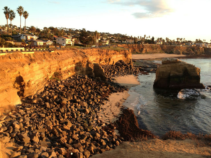 Sunset Cliffs Natural Park Trip Packages