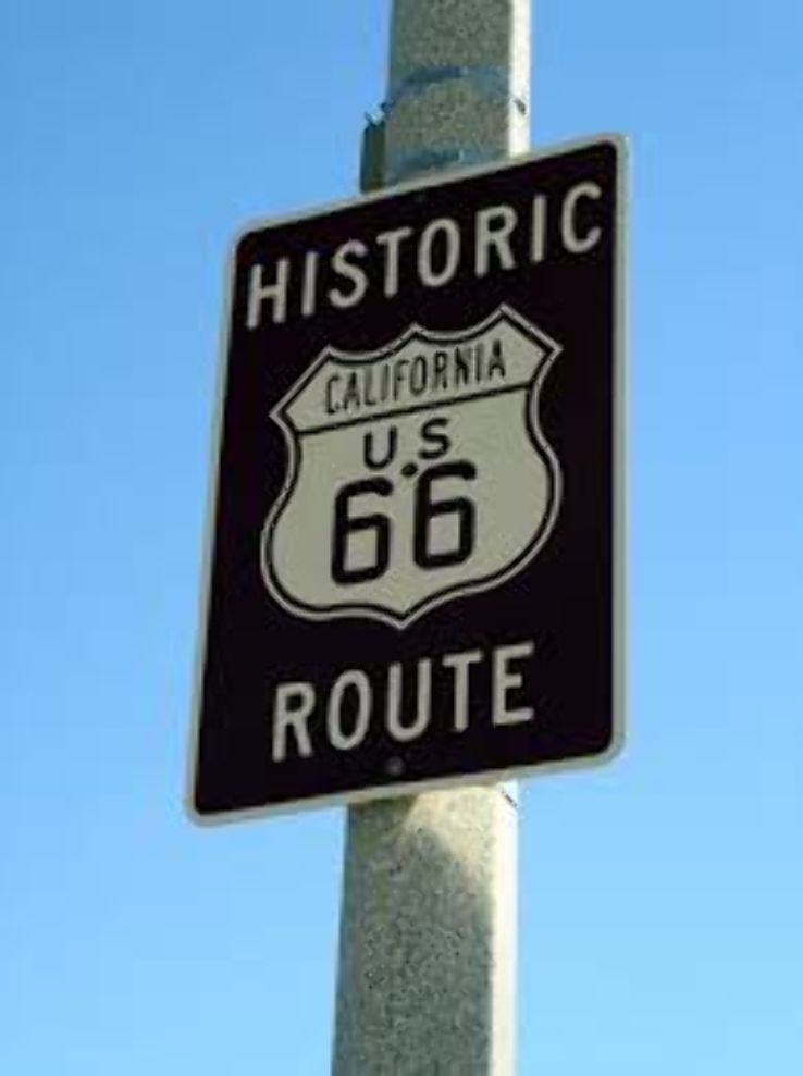 Route 66 Car Museum Trip Packages
