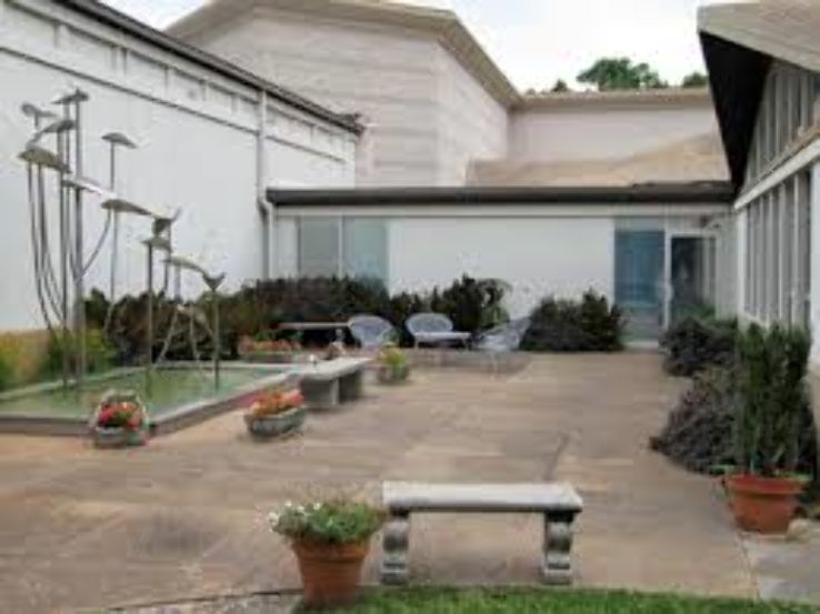 Springfield Art Museum Trip Packages