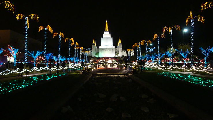 Oakland Mormon Temple Trip Packages