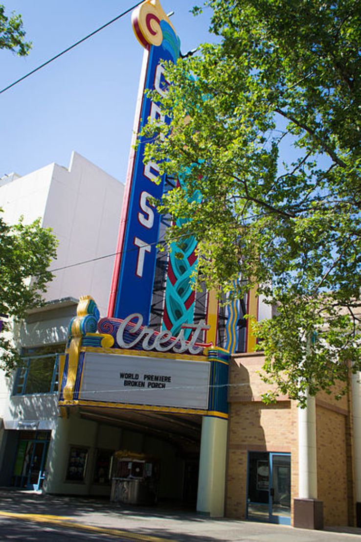Crest Theatre, Sacramento Trip Packages