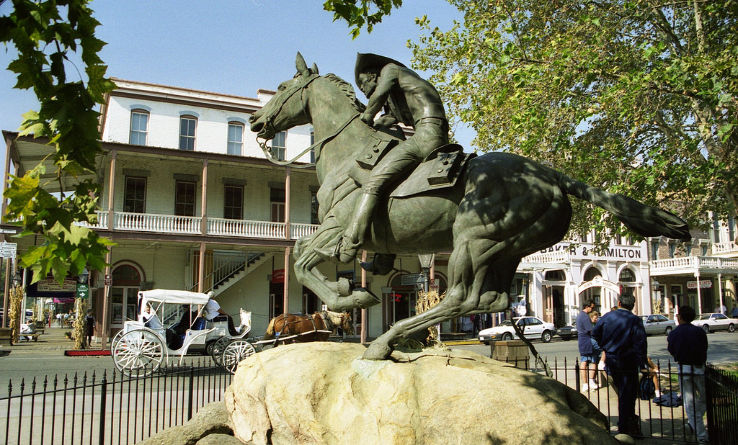 The Pony Express, Sacramento Trip Packages