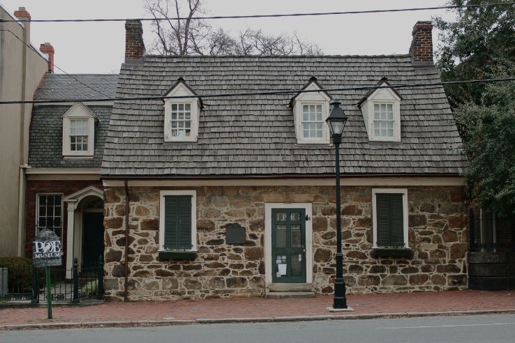 Edgar Allan Poe Museum Trip Packages