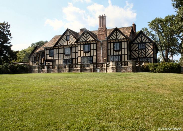Agecroft Hall Trip Packages
