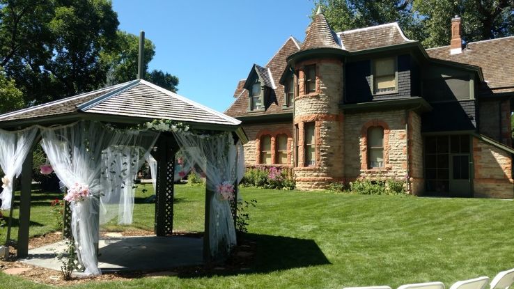 Avery House Trip Packages