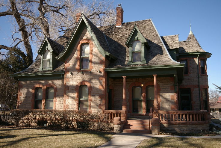 Avery House Trip Packages