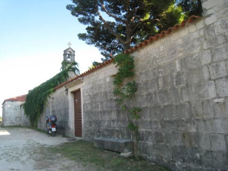 Mestroviceve Crikvine-Kastilac Trip Packages