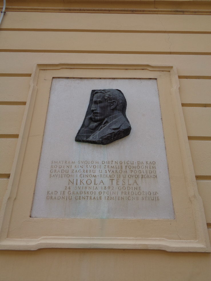 Stara gradska vijecnica Trip Packages