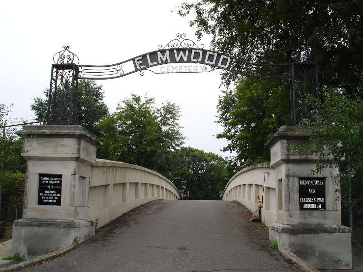 Elmwood Cemetery Trip Packages