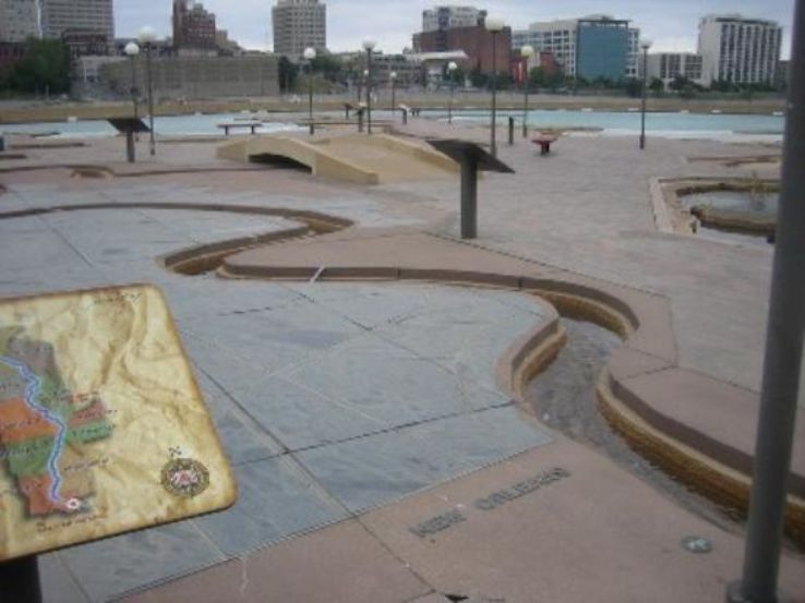 Mud Island River Park Trip Packages