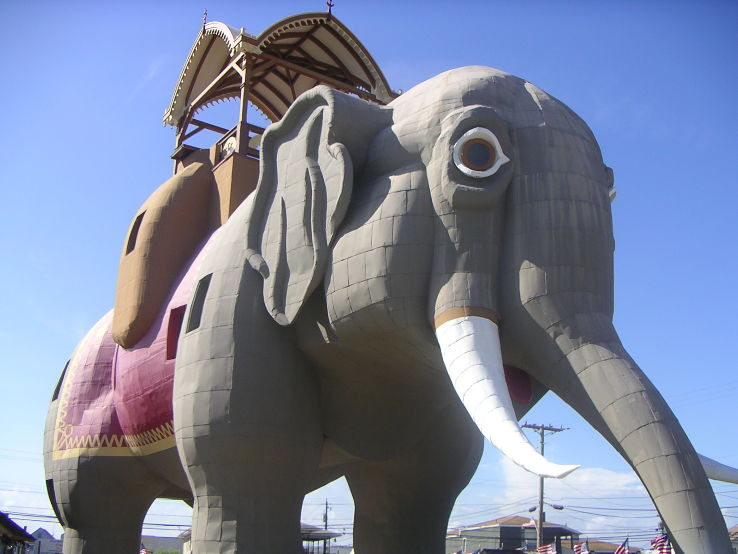 Lucy the Margate Elephant Trip Packages