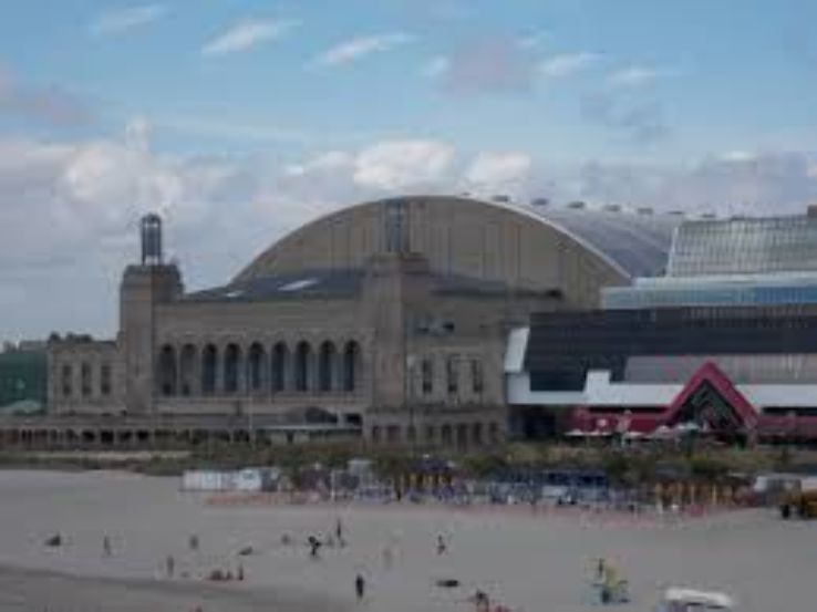 Boardwalk Hall Trip Packages