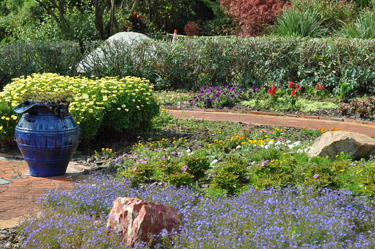  Mounts Botanical Garden Trip Packages