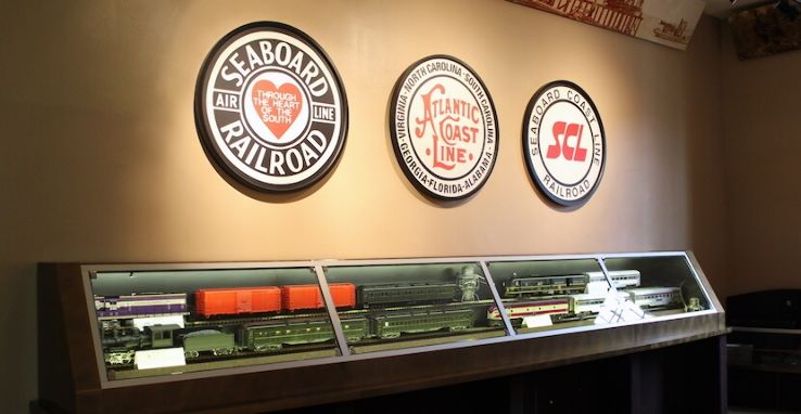 Collier County Museum Trip Packages