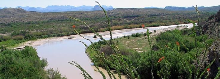 Riverbend Park Trip Packages