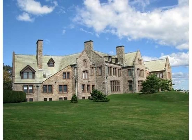 Rough Point  Trip Packages