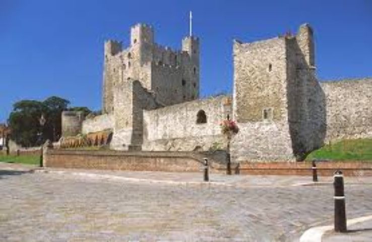 Rochester Castle Trip Packages