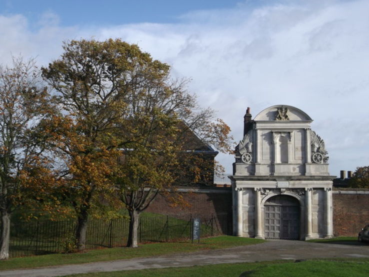 Tilbury Fort Trip Packages