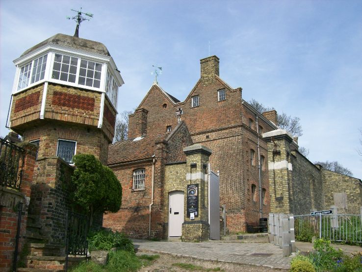 Upnor Castle Trip Packages