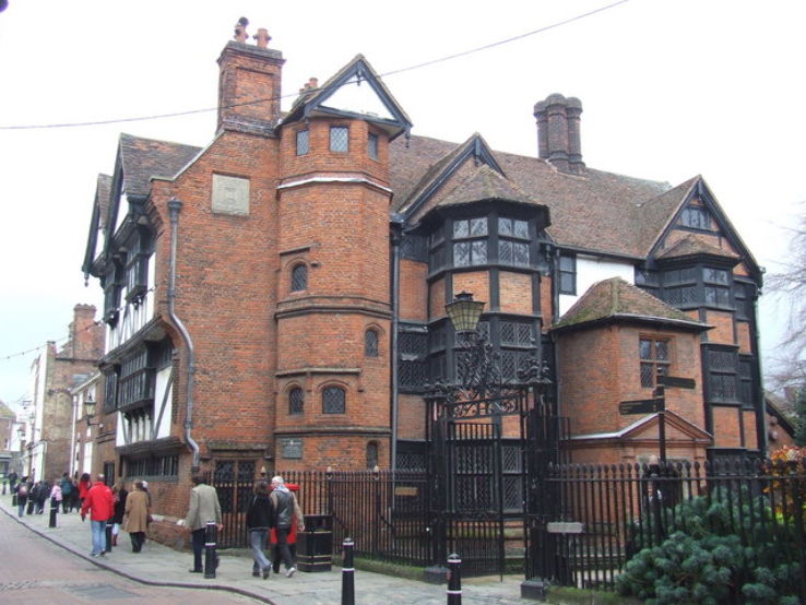 Eastgate House Trip Packages