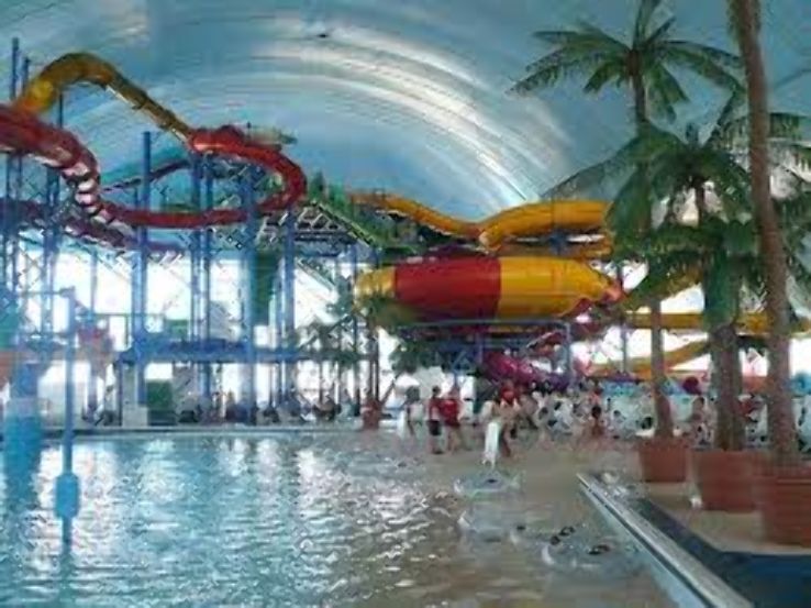 Pump House Indoor Waterpark  Trip Packages