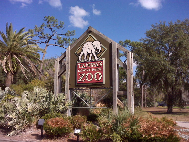 ZooTampa at Lowry Park Trip Packages